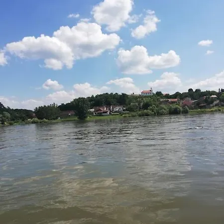 Prázdninový dům Fruskogorska Kuca - Andrevlje Lounge, Naselje Testera *