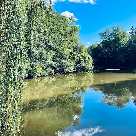 Fruskogorska Kuca - Andrevlje Lounge, Naselje Testera * Cerevic