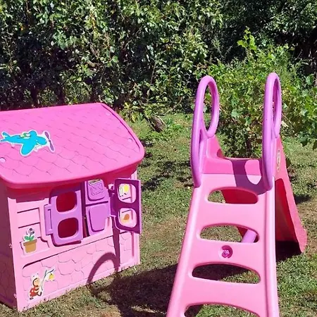 Fruskogorska Kuca - Andrevlje Lounge, Naselje Testera